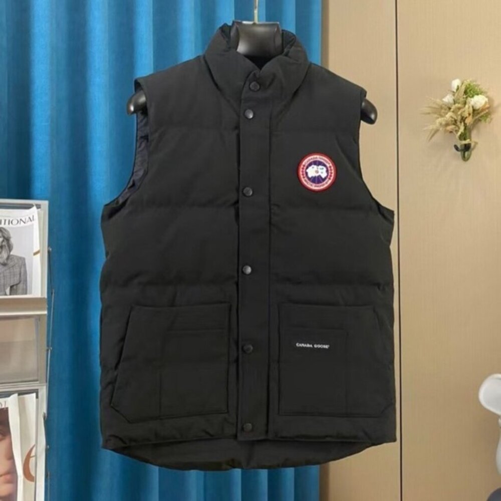 Canada Goose Men's Black Puffer Vest